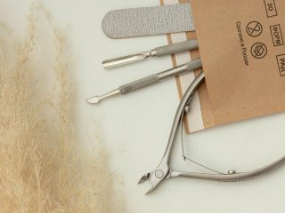 Autoclavul profesional pentru salonul de manichiură – Alegerea inteligentă pentru igienă şi performanţă