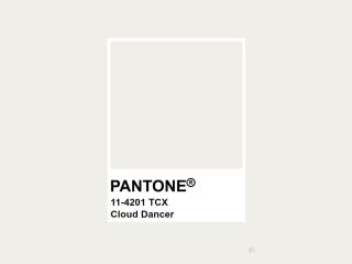 Culoarea anului 2026 Pantone: Ce înseamnă Cloud Dancer pentru tendințele din domeniul frumuseții, modei și designului
